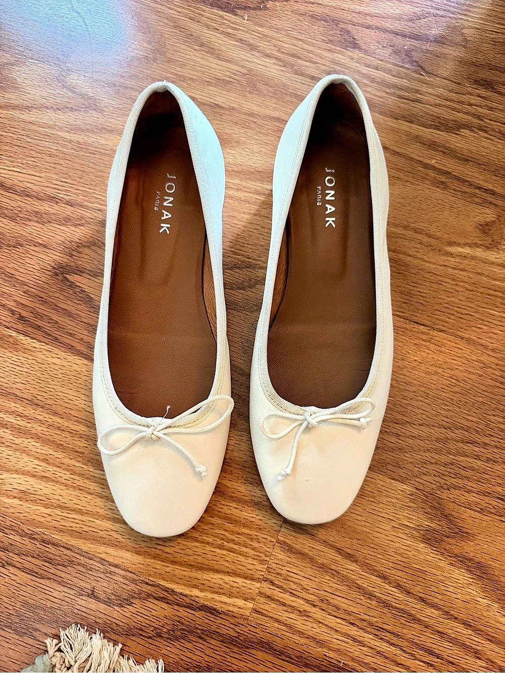 JONAK Ballet Flats with Bow in White EU 38